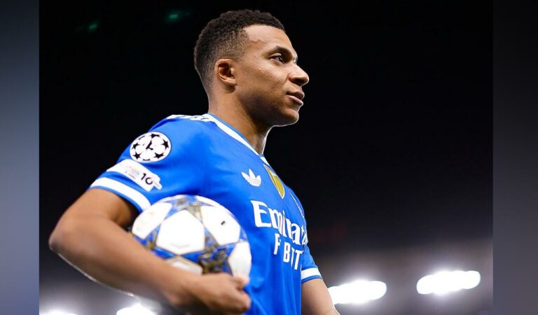 Arsenal beats Bayern, Mbappé hat trick lights up Champions League night