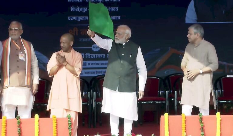 PM Modi flags off four new Vande Bharat Express trains from Banaras