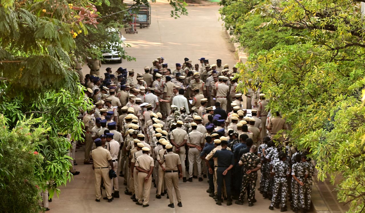 Hyderabad police make elaborate arrangements for counting of votes in Jubilee Hills