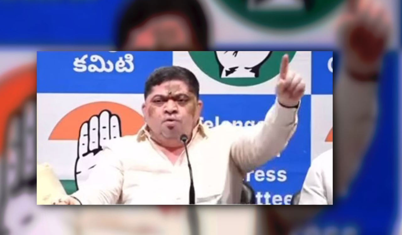 Ponnam Prabhakar asks BC groups to target opposition over stalled reservations