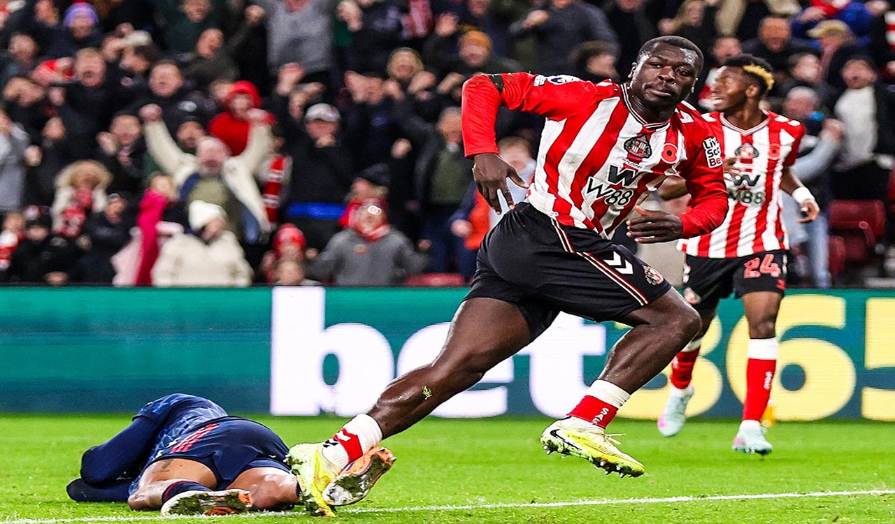 Arsenal’s winning streak ends after 2-2 draw with Sunderland in Premier League