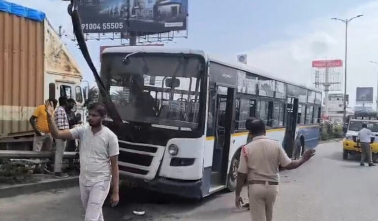 RTC bus rams road divider at Muthangi, all passengers safe