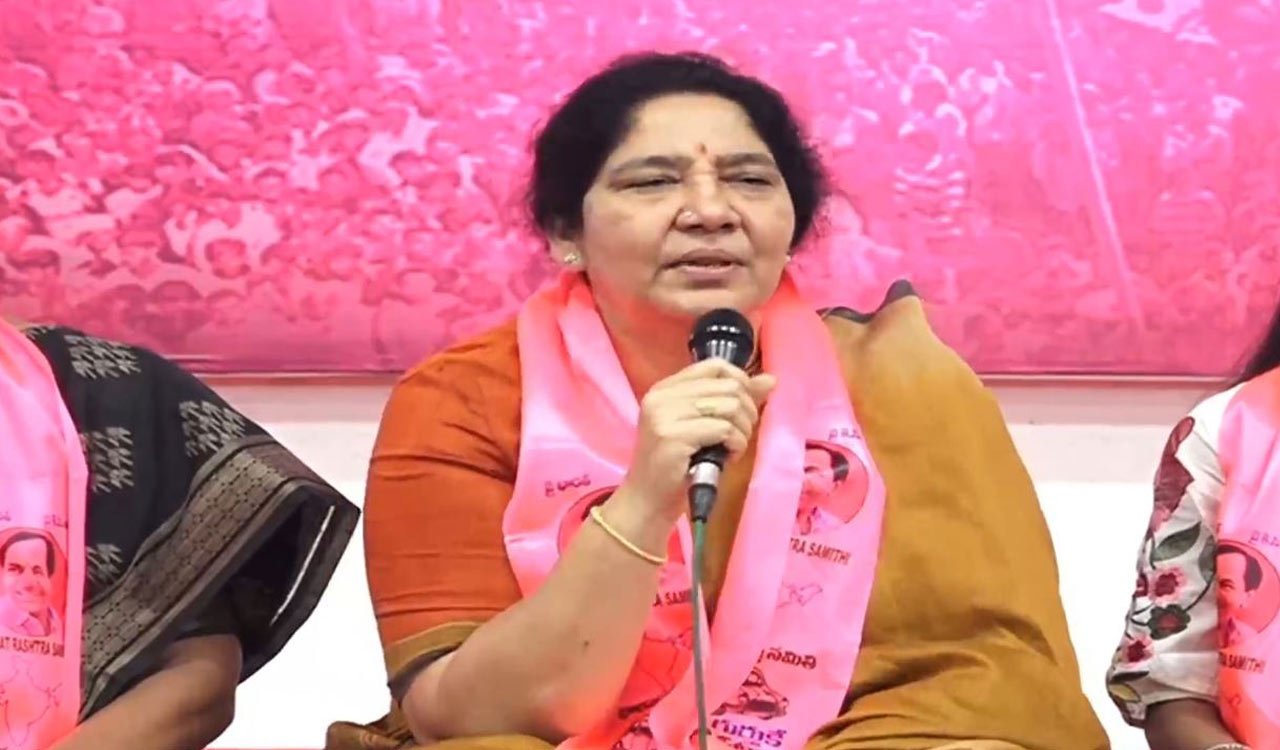 Rahmath Nagar assault on Dalit woman: BRS leader Sathyavathi Rathod slams Revanth Reddy