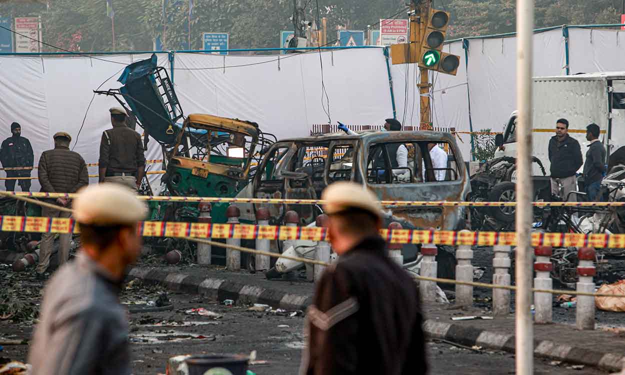 Toll in blast near Red Fort rises to 12