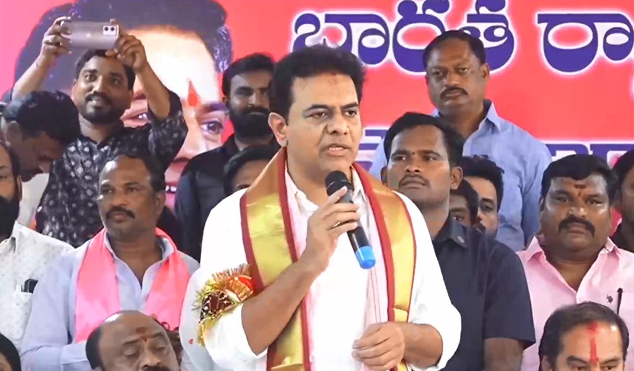 Revanth Reddy pushing real estate agenda with merger of 27 ULBs, says KTR