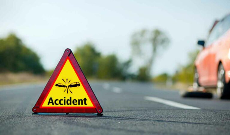 Three killed, two injured in accident near Bibinagar