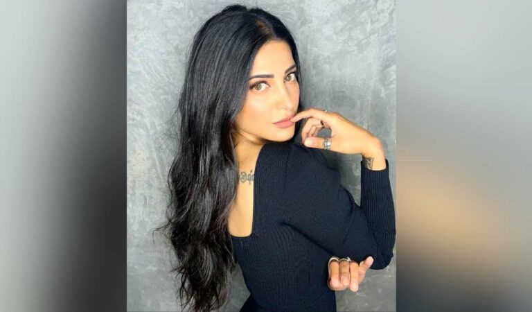 Shruti Haasan turns her life into a storybook this Halloween