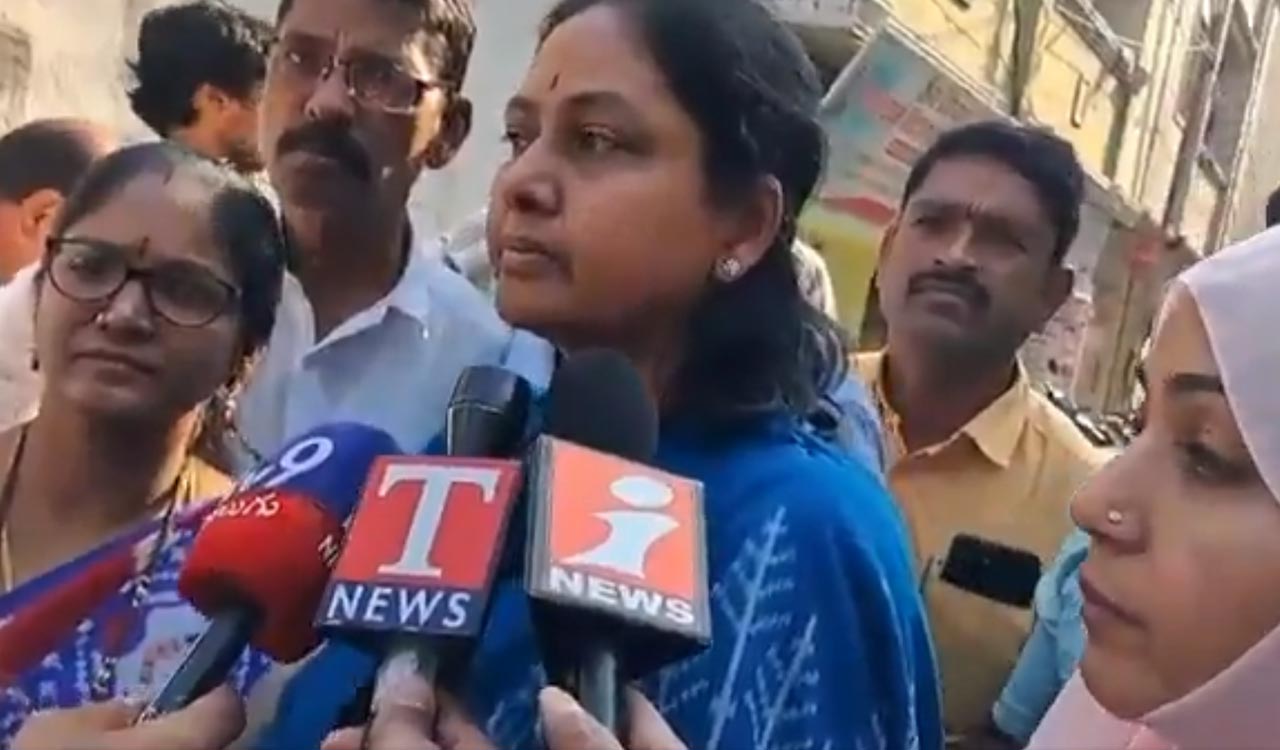 Maganti Sunitha slams Congress for voter intimidation, irregularities in Jubilee Hills bypoll