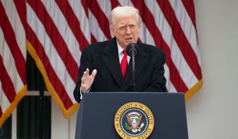 Trump says envoys headed to Putin, Ukrainian officials as he ‘fine-tunes’ Ukraine peace plan