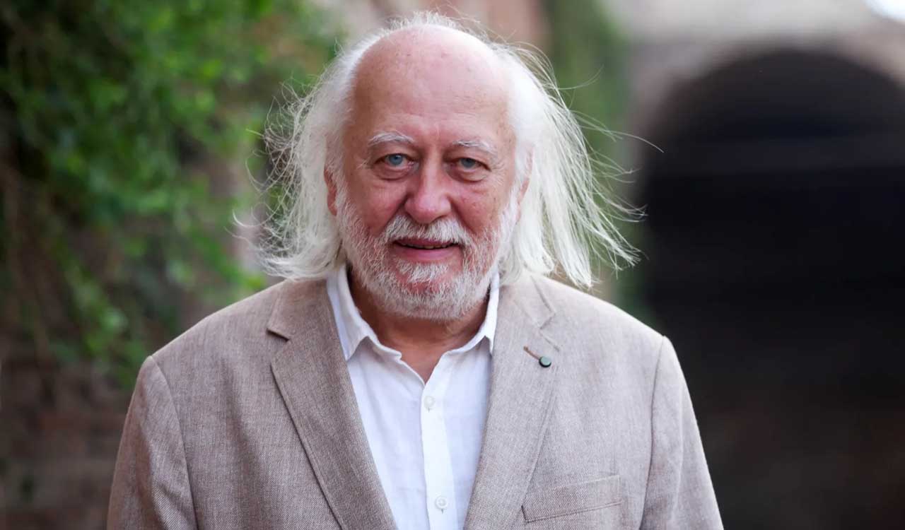 Opinion: A Nobel for Decay and Beauty