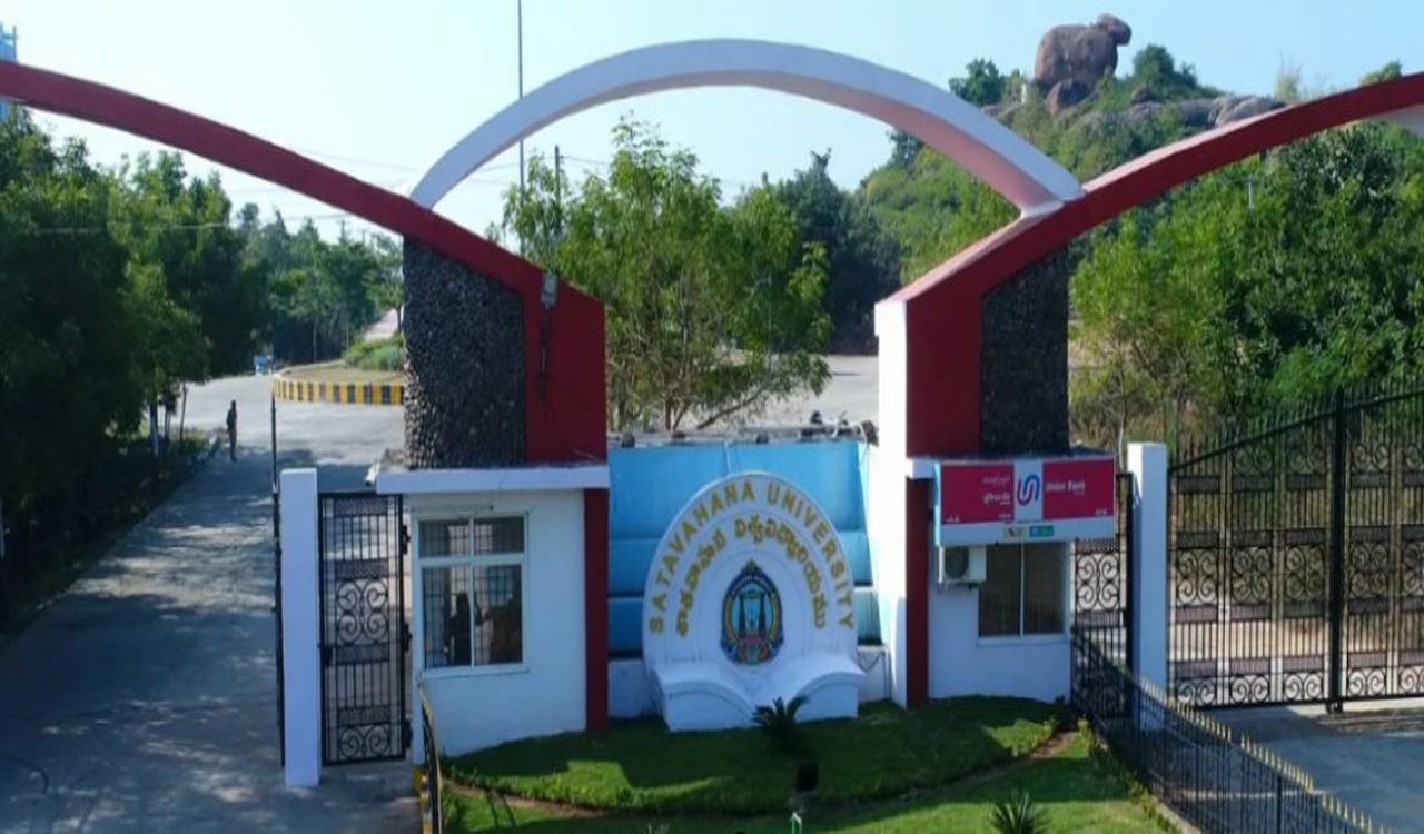 Satavahana University to conduct second convocation on Friday