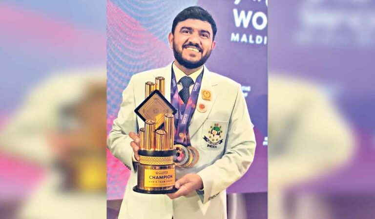 Srinivas settles for silver in men's singles of World Cup Carrom championship