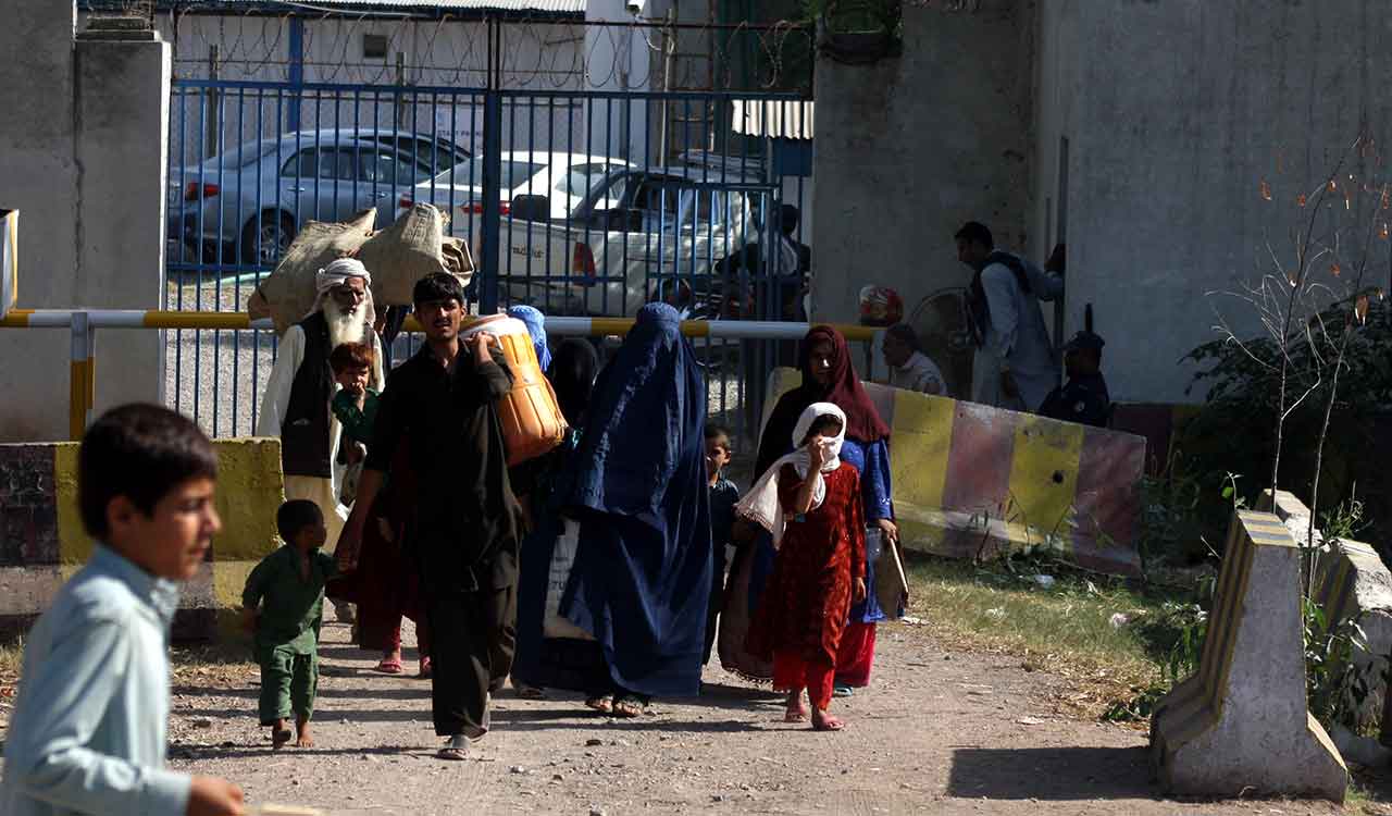 Afghan returnees call for Taliban’s support as winter approaches