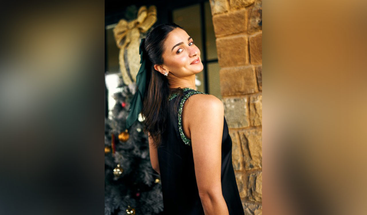 Alia Bhatt embraces bow trend, flaunts new style obsession on Instagram