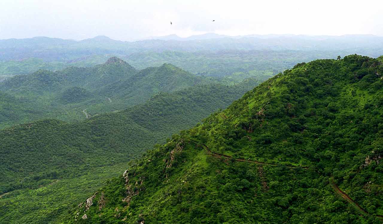 Congress attacks Modi govt on Aravalli issue, asks why ‘hell-bent’ on redefining mountain range