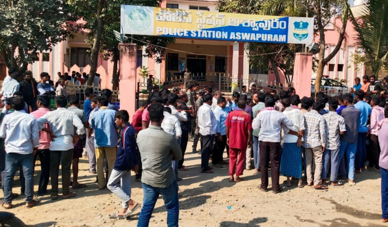 Telangana GP Polls: Losing candidates demand money back from voters in Kothagudem!