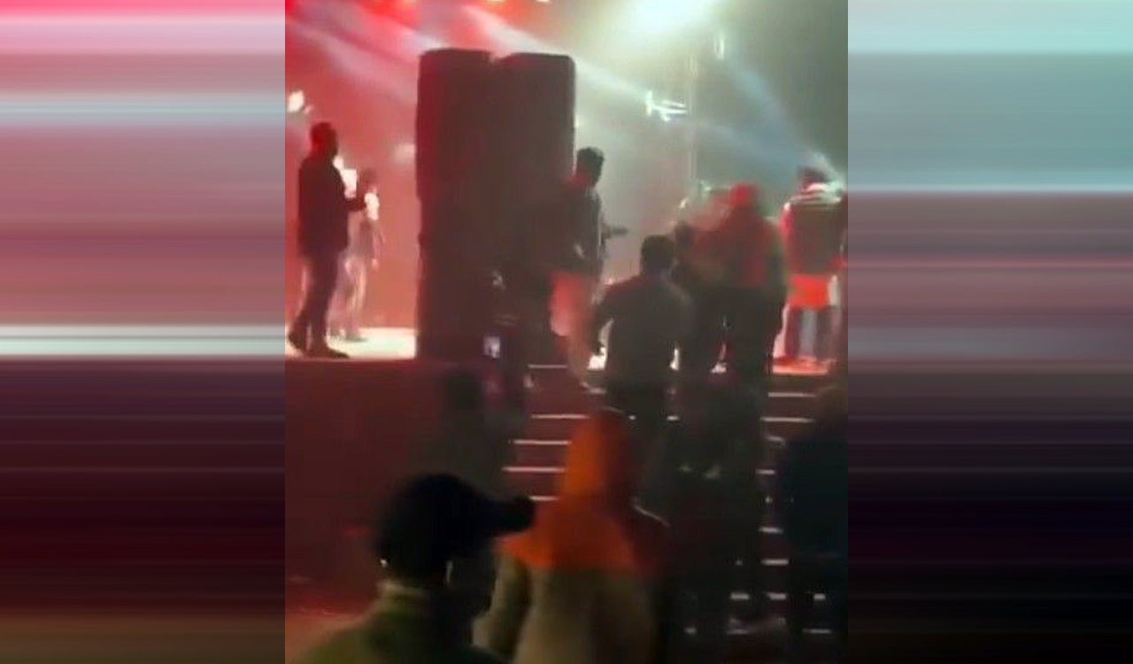 Mob violence forces cancellation of James concert in Bangladesh