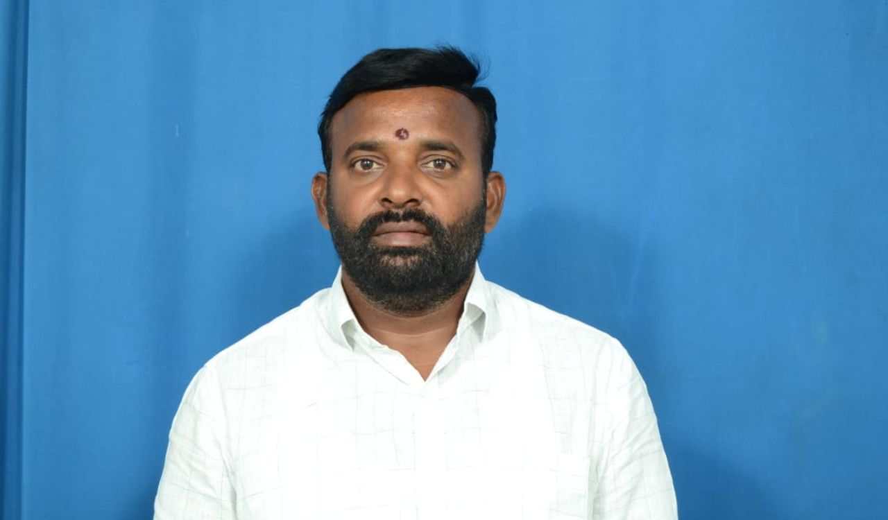 Qatar-returned NRI wins sarpanch post by 1 vote in Jagtial village