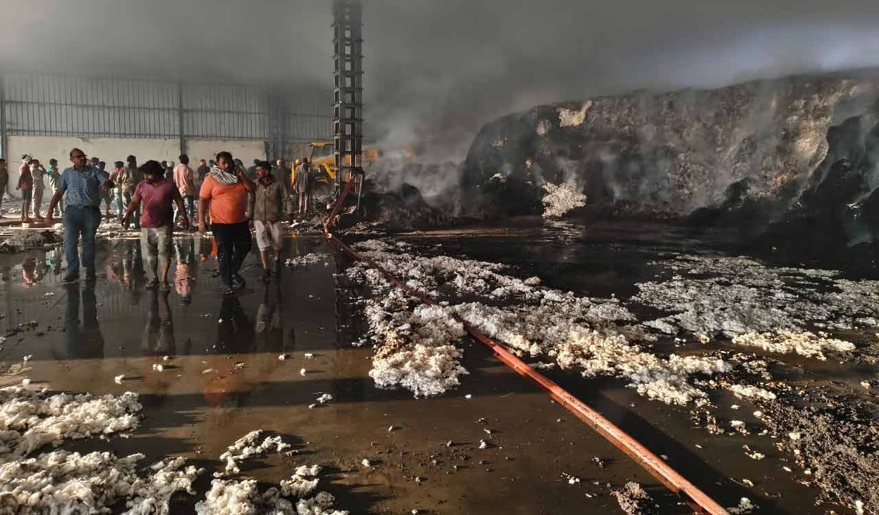 Fire guts cotton mill in Sangareddy, 30 tonnes of cotton destroyed
