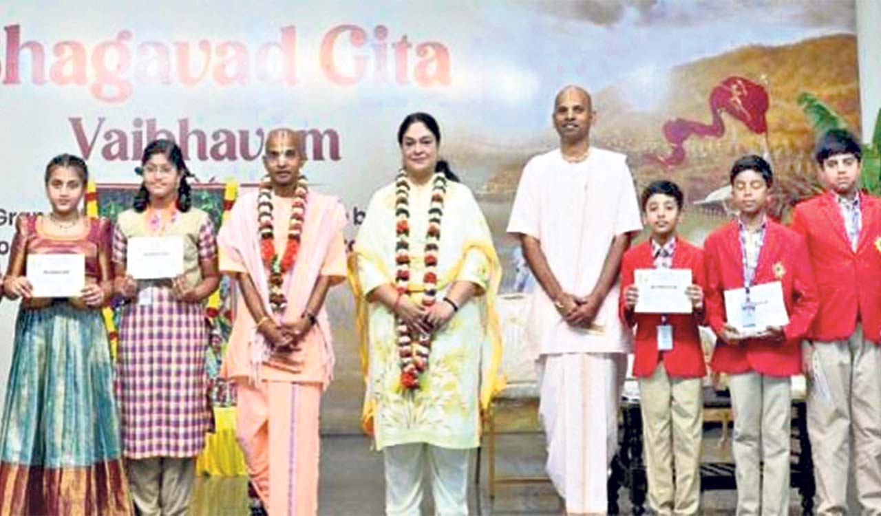 Children recite 108 slokas on Gita Jayanthi at Hare Krishna Temple in Hyderabad