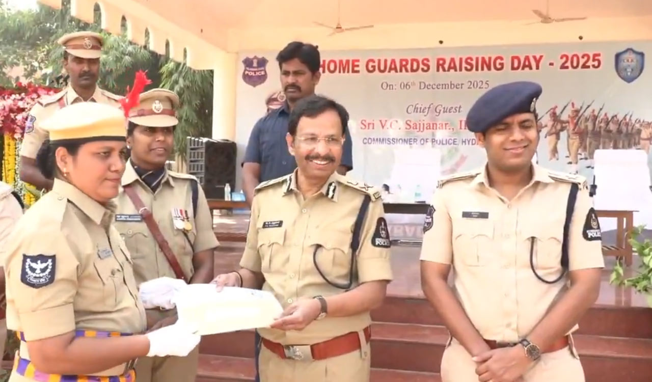 Hyderabad police chief lauds Home Guards, pledges housing and support