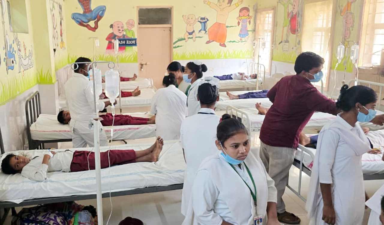 Worms in ‘upma’ for breakfast: 15 SC hostel students hospitalised in Gadwal