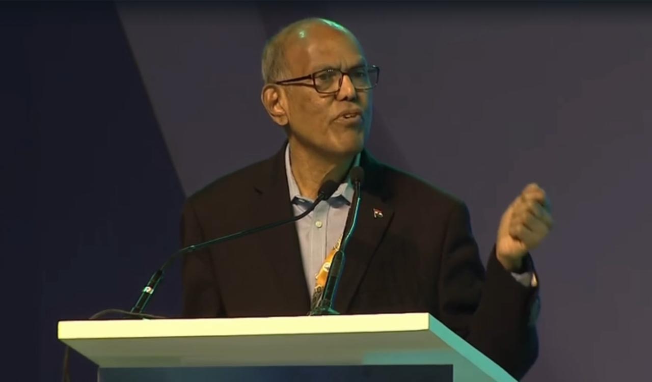 Watch: Former RBI Governor praises Telangana’s growth under BRS, leaves CM embarrassed