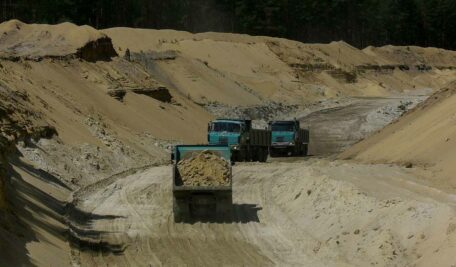 Quarry material transporters fined Rs 6.4 lakh in Patancheru crackdown