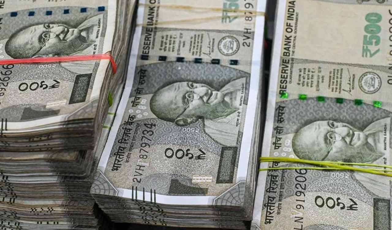 Rupee slumps 28 paise to 90.43 against US dollar in early trade