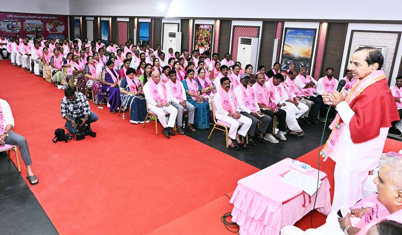 KCR to launch new mass movement to defend Telangana’s water rights