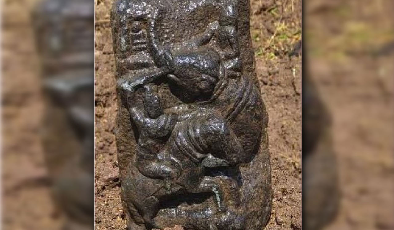 Veeragallu sculpture of Vemulawada Chalukyas found in Karimnagar