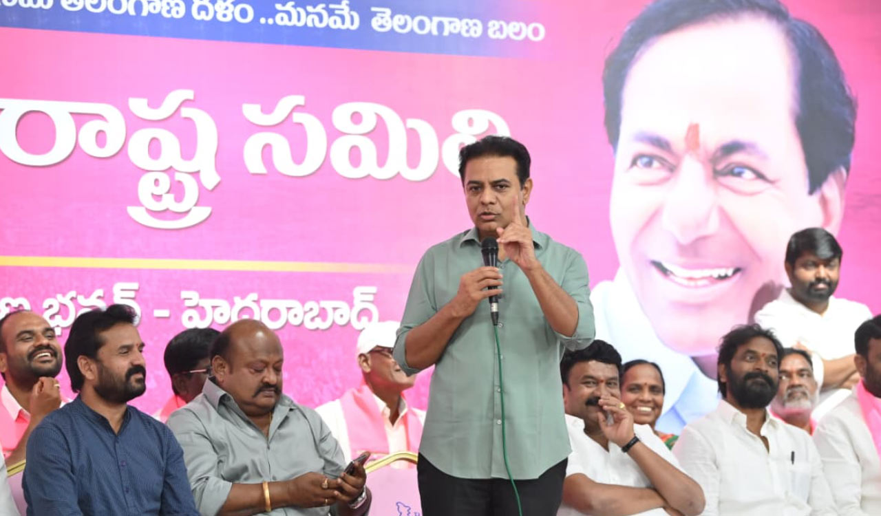 KTR rips into Congress over ‘Urea app’ drama; Calls it betrayal of farmers