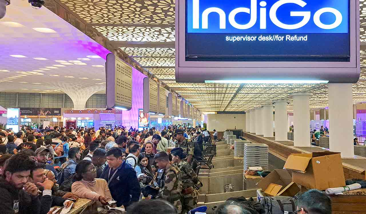 Bengaluru techies miss wedding reception after flight cancellation, join virtually