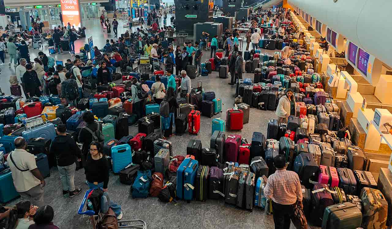 Bengaluru techies miss wedding reception after flight cancellation, join virtually