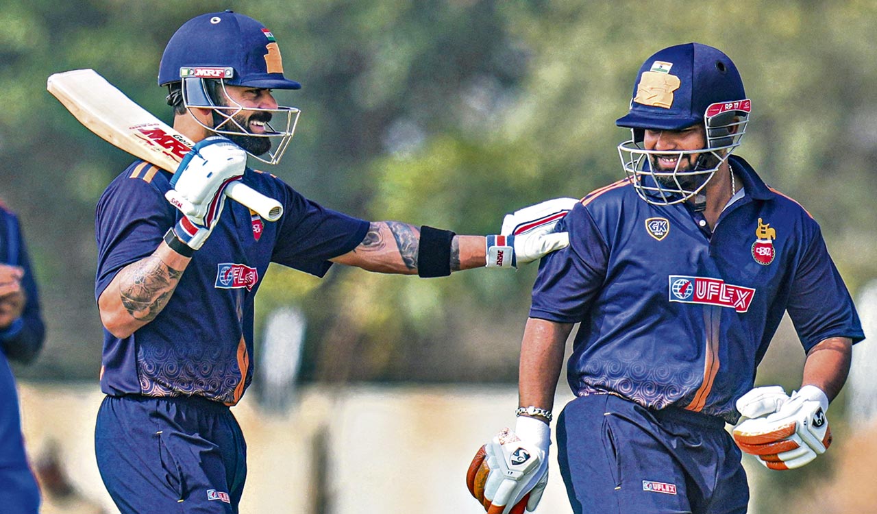 Kohli and Pant fifties help Delhi edge Gujarat by 7 runs in Vijay Hazare Trophy