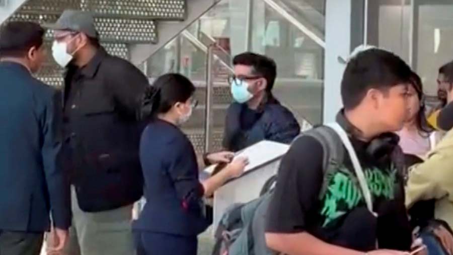 Thai authorities deport Luthra brothers to India