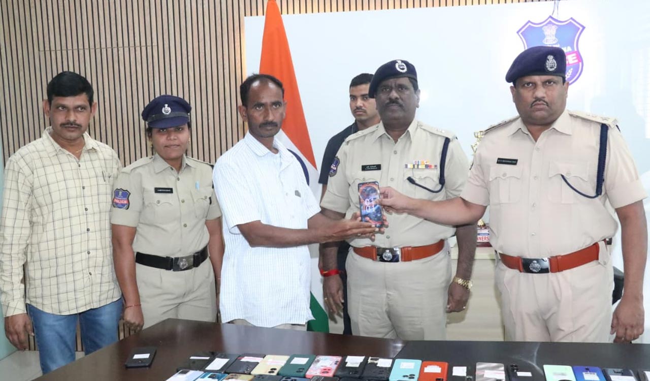 Medak police return 110 lost and stolen phones to owners