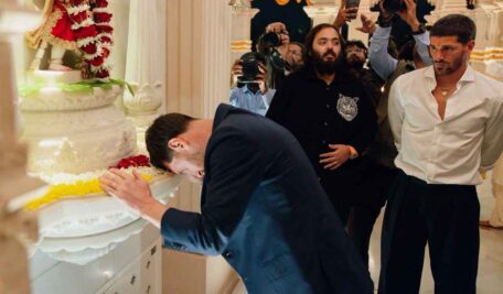 Football legend Messi bows at an idol in Vantara