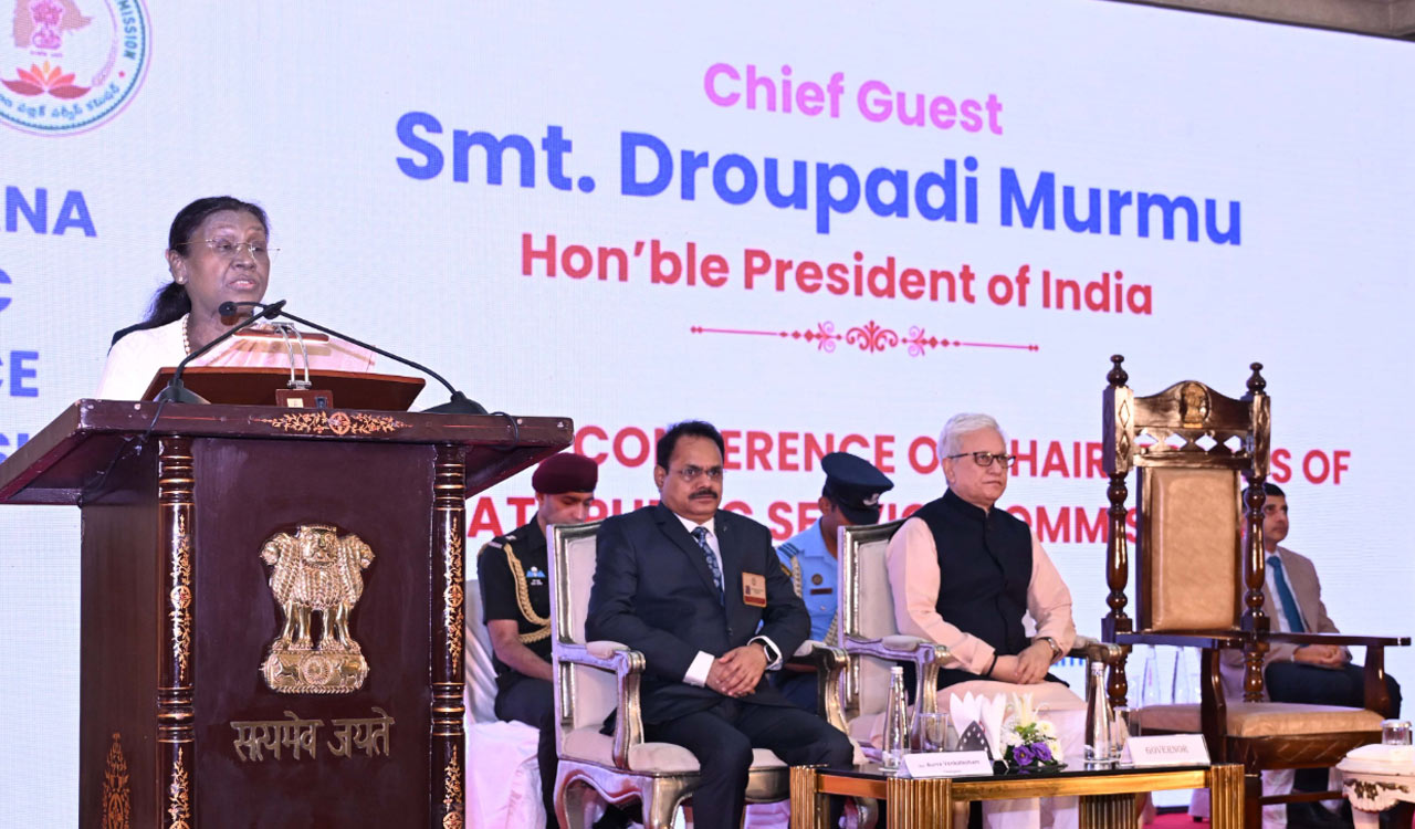 President Murmu urges PSCs to prioritise integrity in recruitment