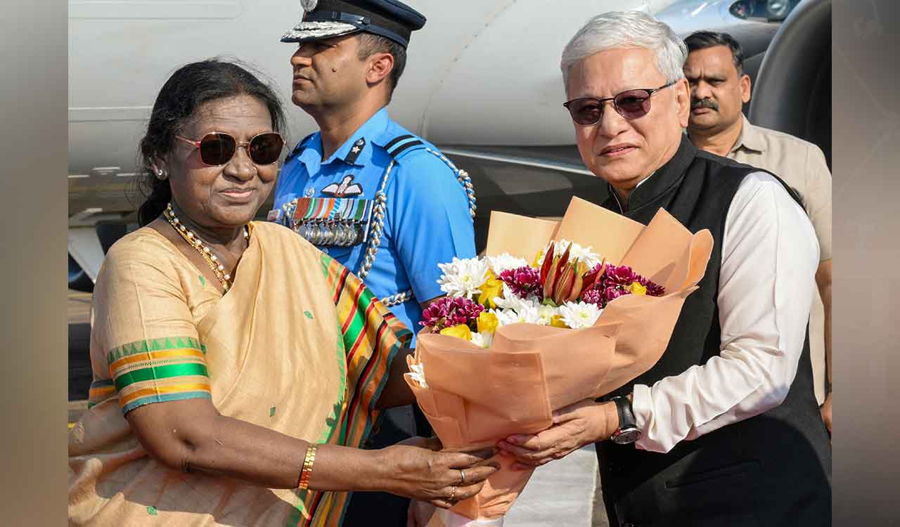 PSCs need to anticipate emerging challenges in tech, focus on transparency: President Murmu