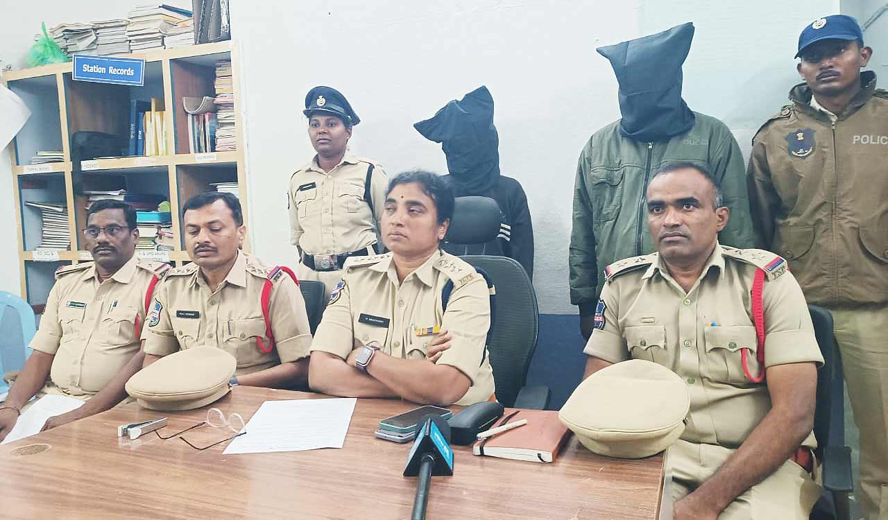 Honour killing: Parents murder daughter, stage suicide in Telangana’s Karimnagar