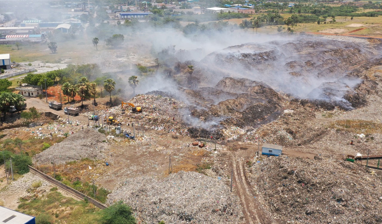 Hanamkonda: Rampur landfill sparks health crisis, residents plan indefinite stir after Sankrathi