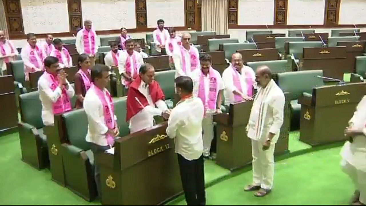 Telangana Assembly winter session begins with rare show of bonhomie