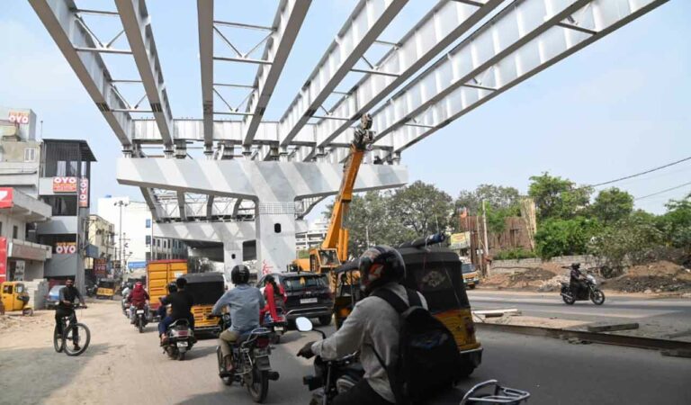 Hyderabad: Residents, commuters suffer as Telangana govt delays Chanchalguda steel flyover works