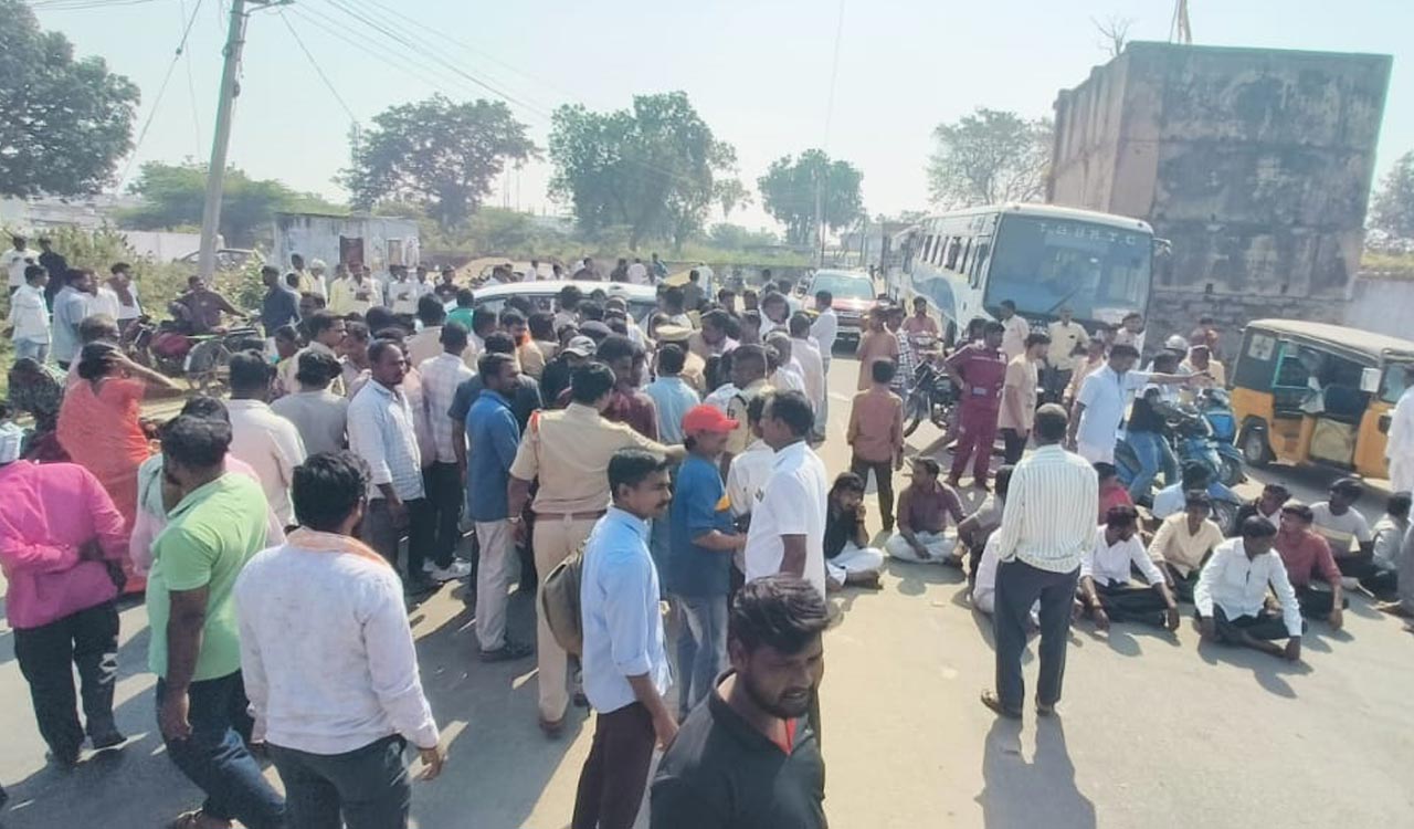 Congress-backed sarpanch candidate runs tractor over BRS rival in Kamareddy