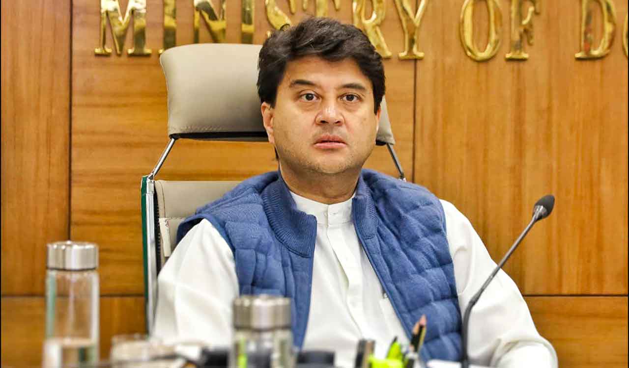 Scindia says Sanchar Saathi app optional amidst growing privacy concerns