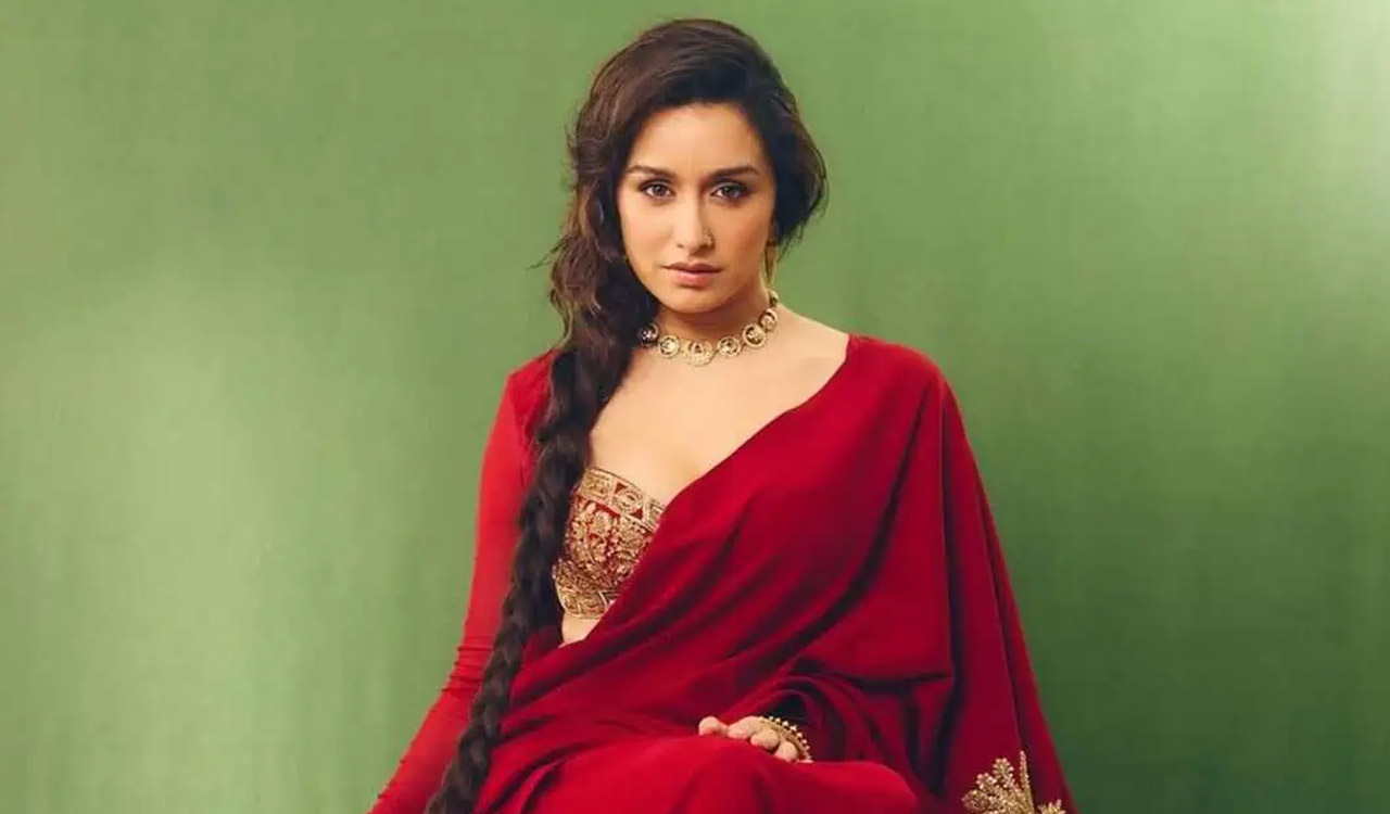 Shraddha Kapoor applauds unseen heroes of ‘Dhurandhar’, calls film a big moment for Indian cinema