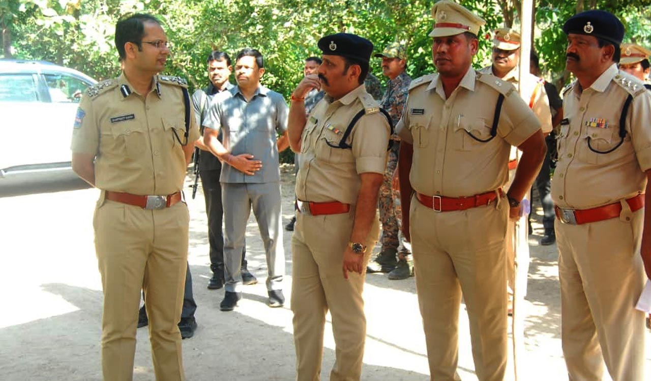 Over 2000 police personnel deployed for first phase gram panchayat polls in Warangal