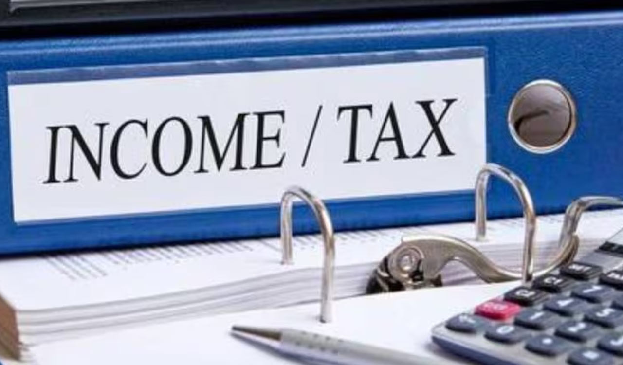 Net direct tax collections rise 8 per cent to Rs 17.04 lakh crore till December 17