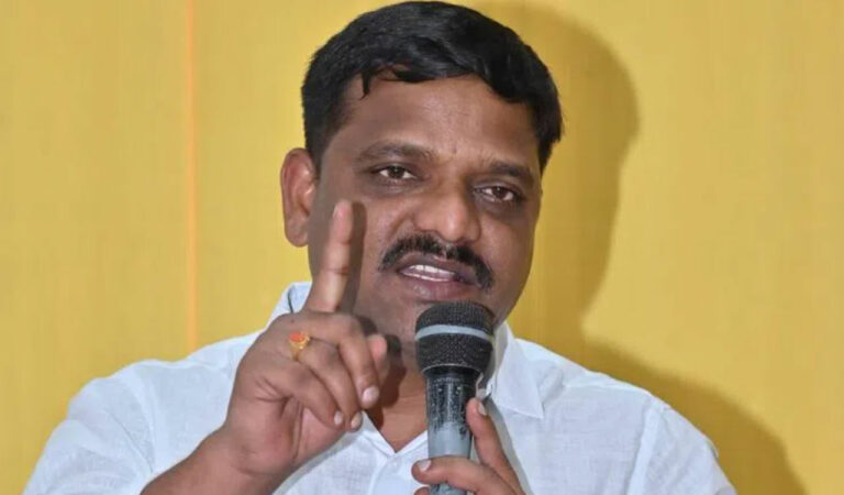 Teenmaar Mallanna placed under house arrest amid BC activist’s final rites